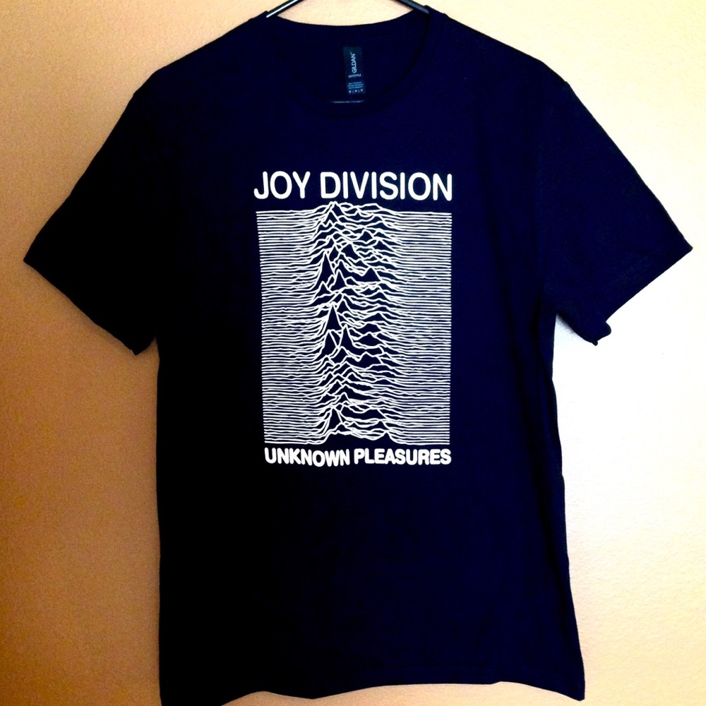 Men’s Joy Division “Unknown Pleasures” T-shirt